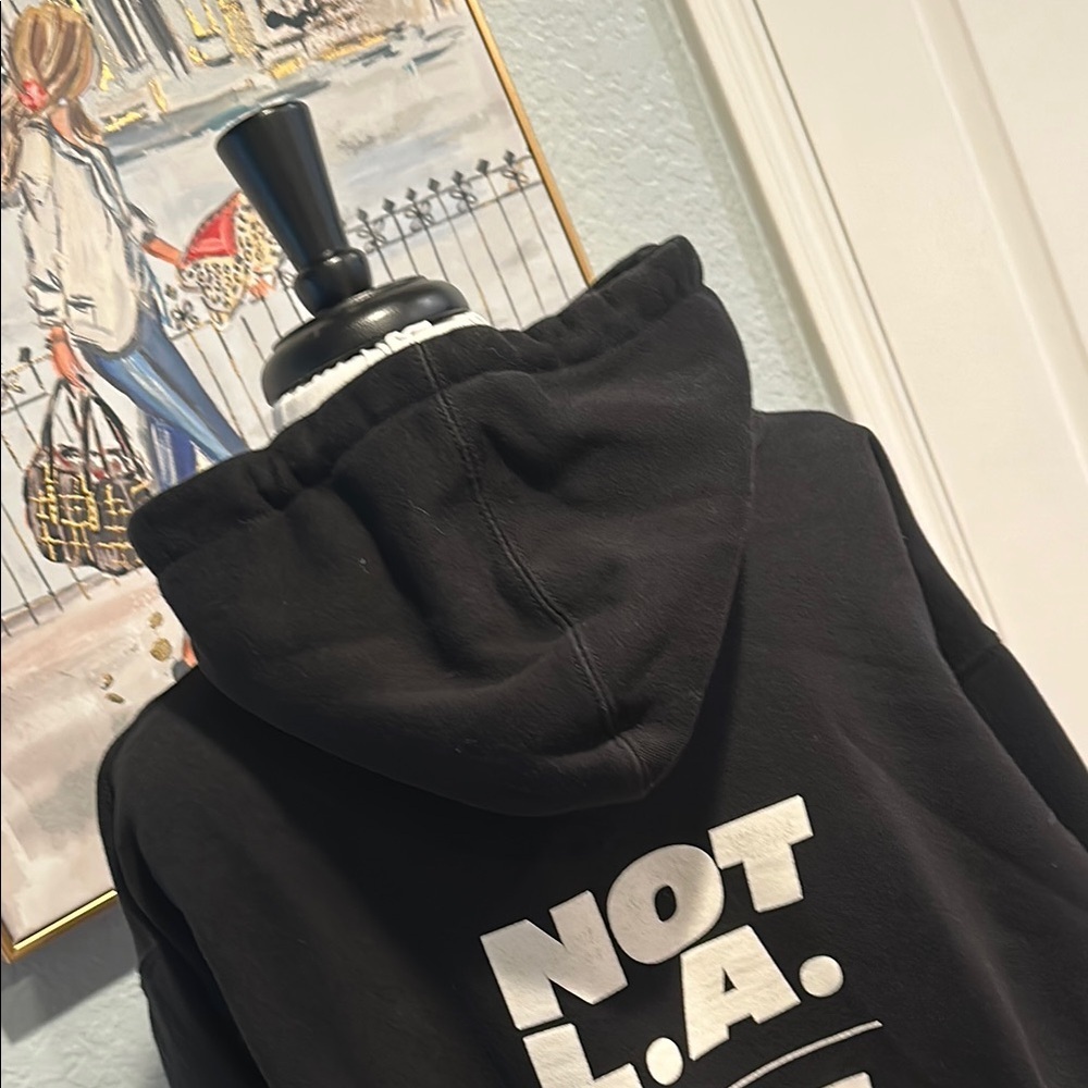 Not L.A. Not the Bay Sz Large Signature Sweatshirt Hoodie Pullover - Picture 6 of 10